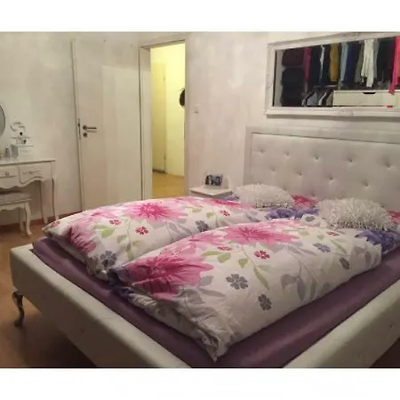 6743 Privatapartment Διαμέρισμα
